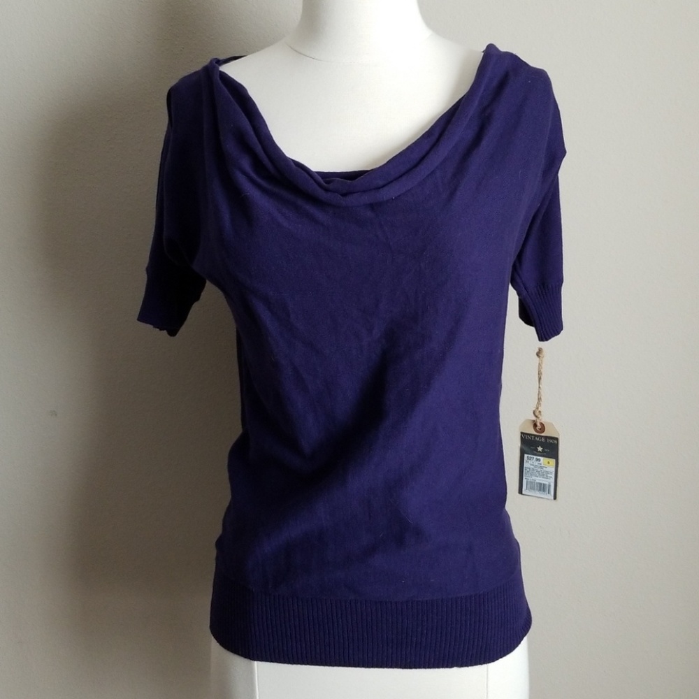 NWT Converse Cowl neck sweater Small